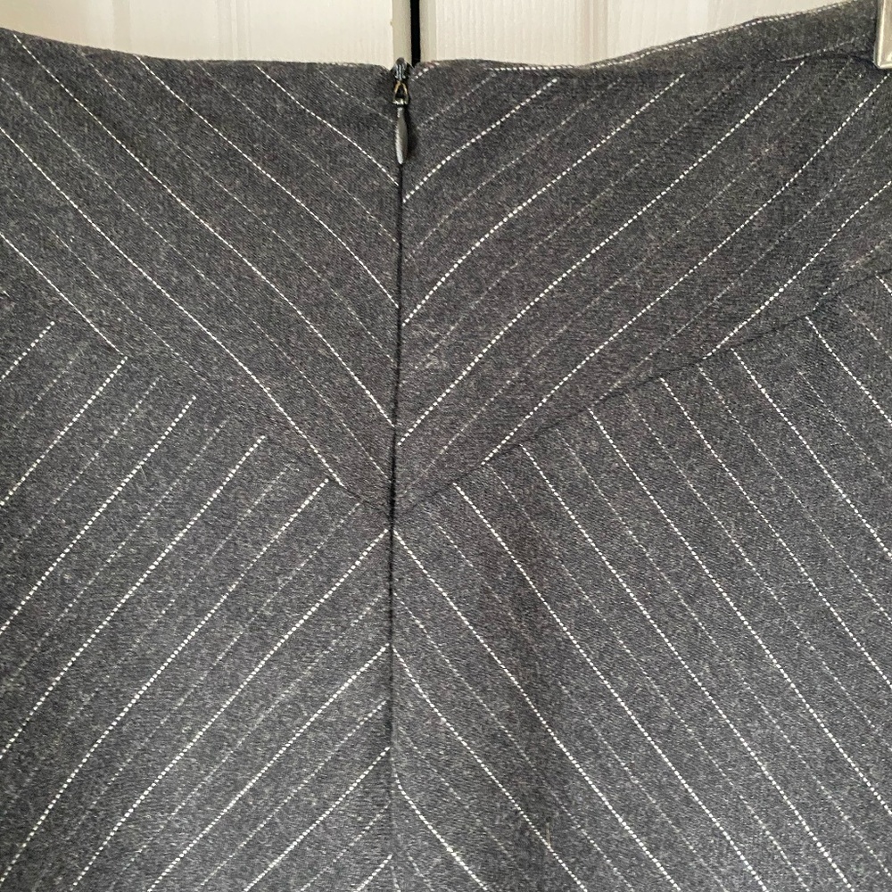 Jacob charcoal striped A line skirt size 9/10 - Picture 7 of 9